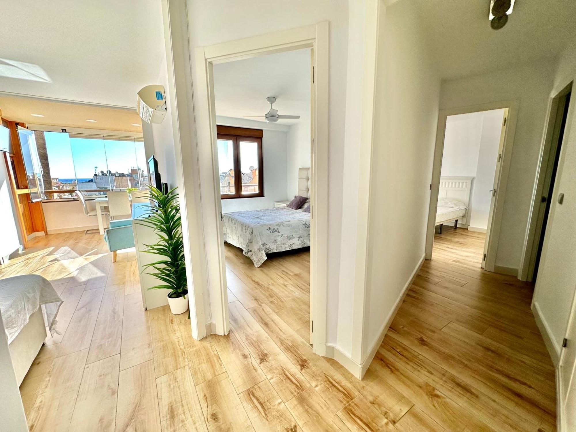 Gorgeous Apartment At The Sea In La Carihuela! Torremolinos Exterior photo