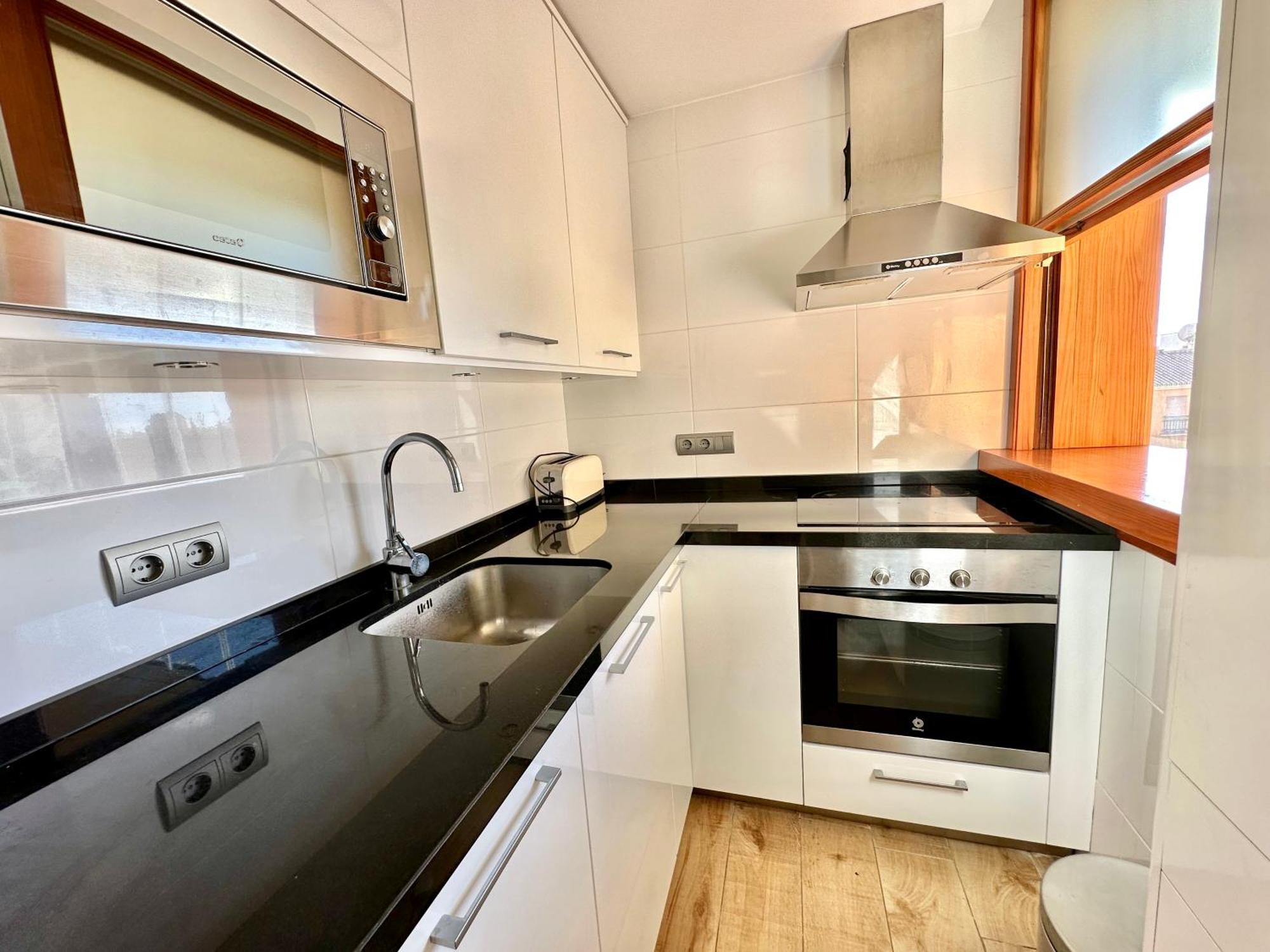 Gorgeous Apartment At The Sea In La Carihuela! Torremolinos Exterior photo