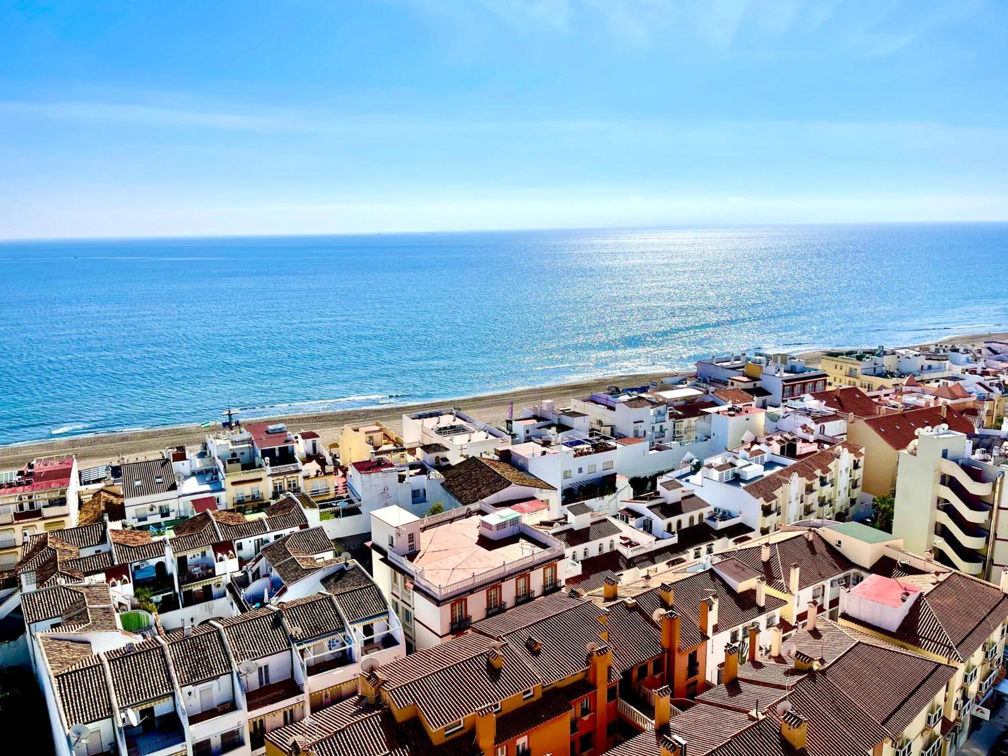 Gorgeous Apartment At The Sea In La Carihuela! Torremolinos Exterior photo