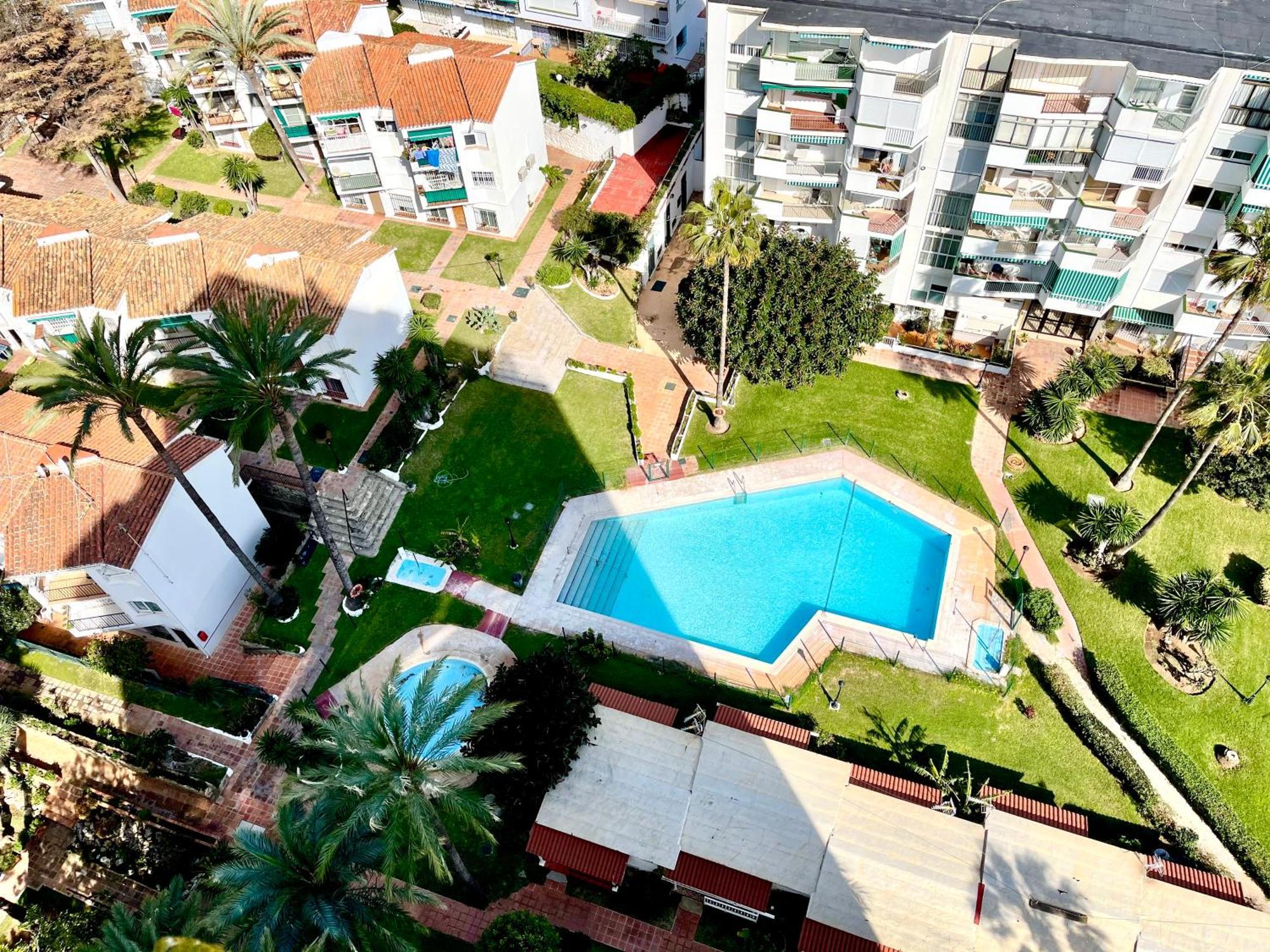 Gorgeous Apartment At The Sea In La Carihuela! Torremolinos Exterior photo